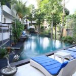 Marbella Pool Kolam renang 1
