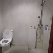 Kamar Mandi Komplek Deplu