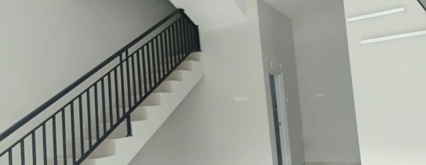 Ruang Dalam Cluster Bambu Apus_5