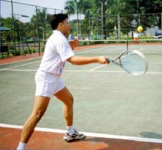 Lapangan tenis