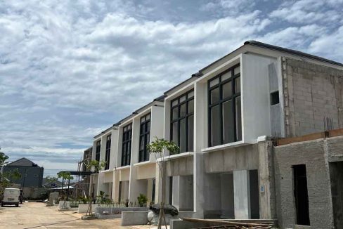 rumah mewah di Depok