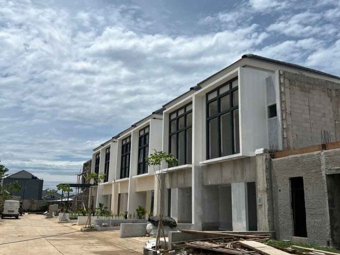 rumah mewah di Depok