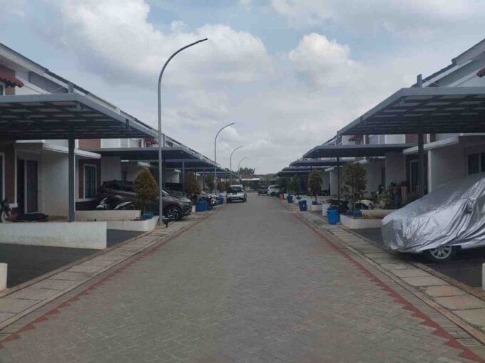 cluster rotterdam kota sutera